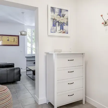 Luminosite Et Confort A Apartment *